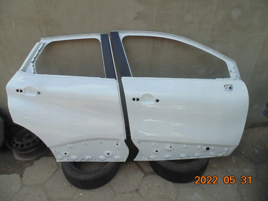 фото №1, Captur дверь правое задняя капот крыло tekng