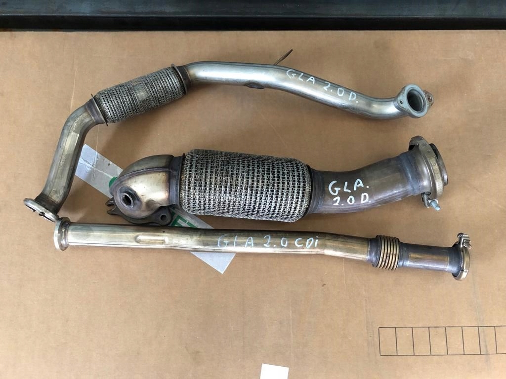 Купити Mercedes gla w156 2.0 cdi труба вихлоп сітка 16r