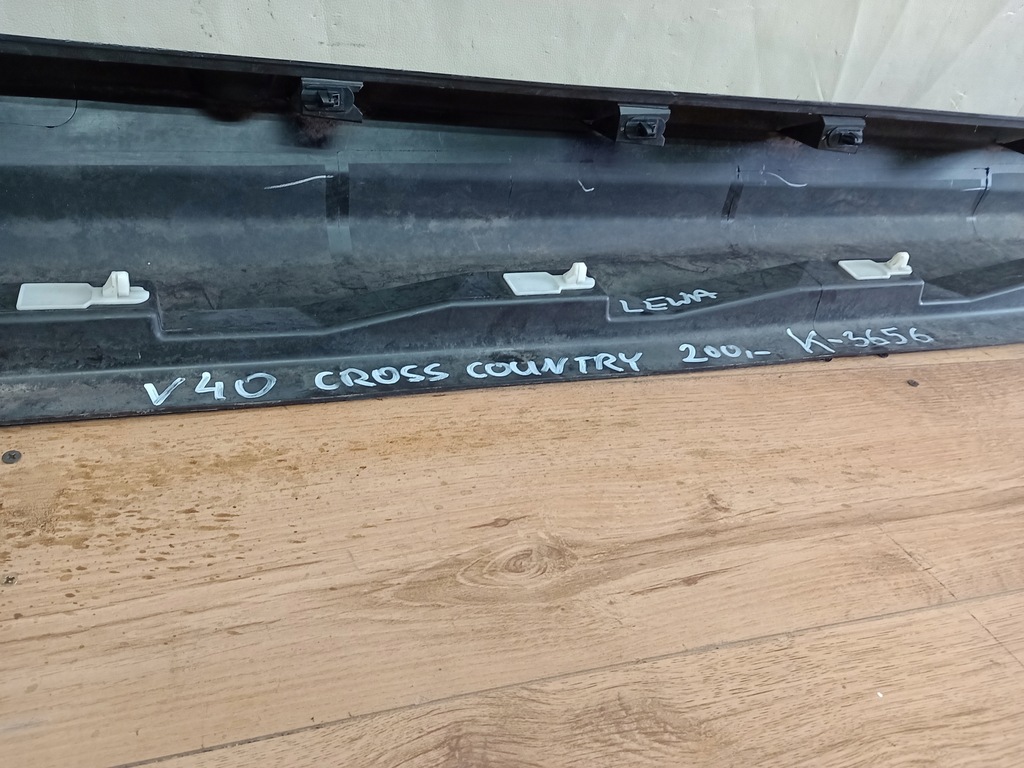 фото №10, Volvo v40 cross country порог молдинг порог левая