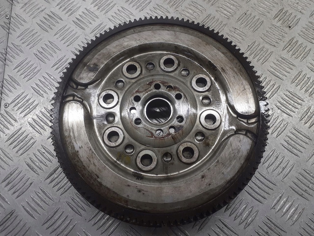 фото №1, Колесо двомасовий двомасовий маховик mazda 3 bk 1.6 citd