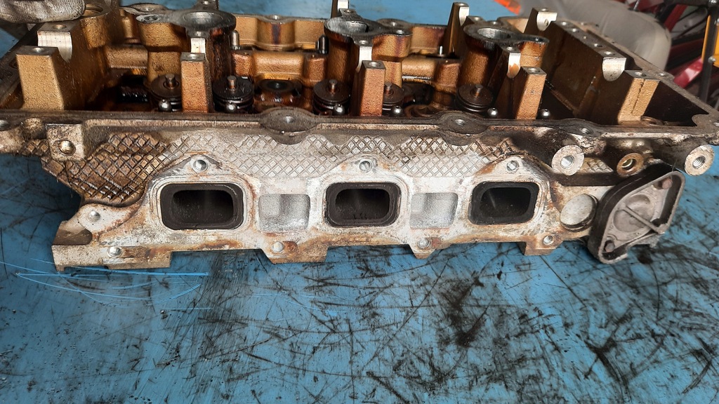 фото №4, Головка правая 04892064aa chrysler sebring 2.7b