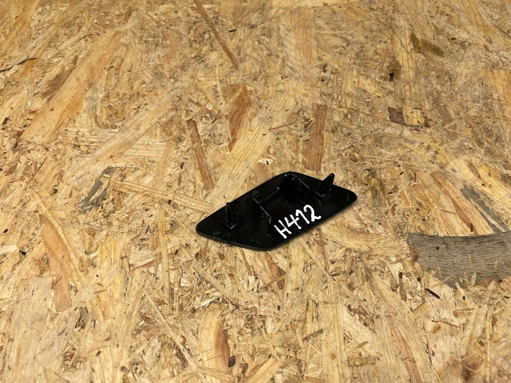 фото №5, Накладка заглушка распылителя левая audi q4 e-tron 89a955275