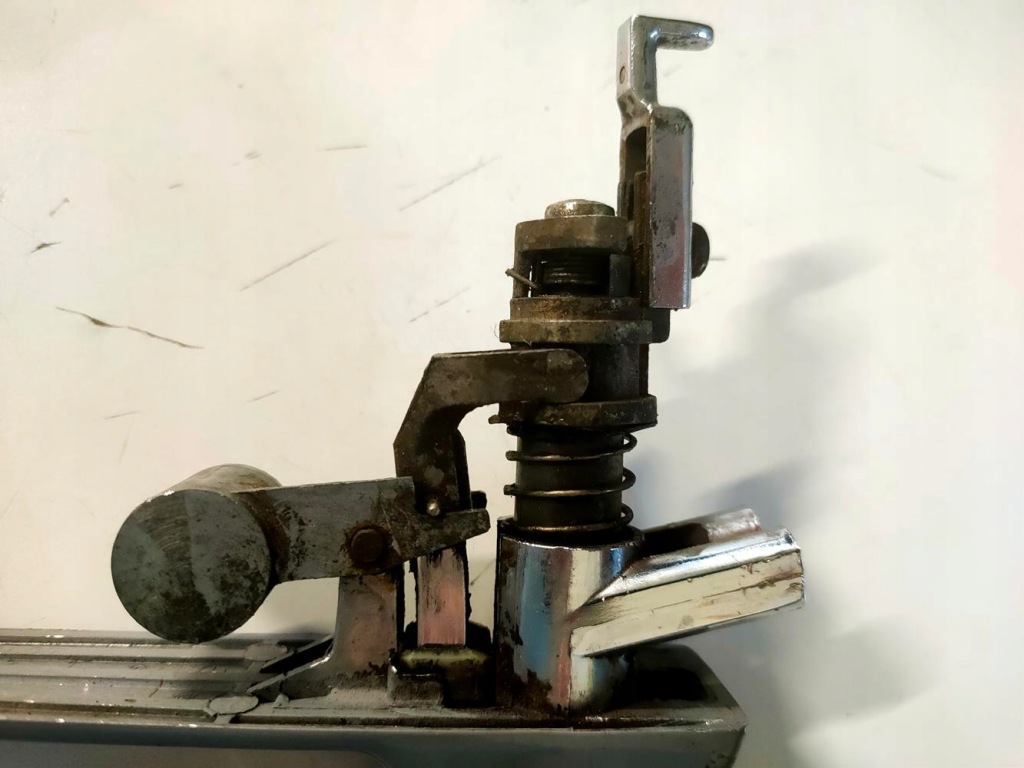 2 x ручка зовнішня do mercedesa 107 пара з ключ фарбована Ціна