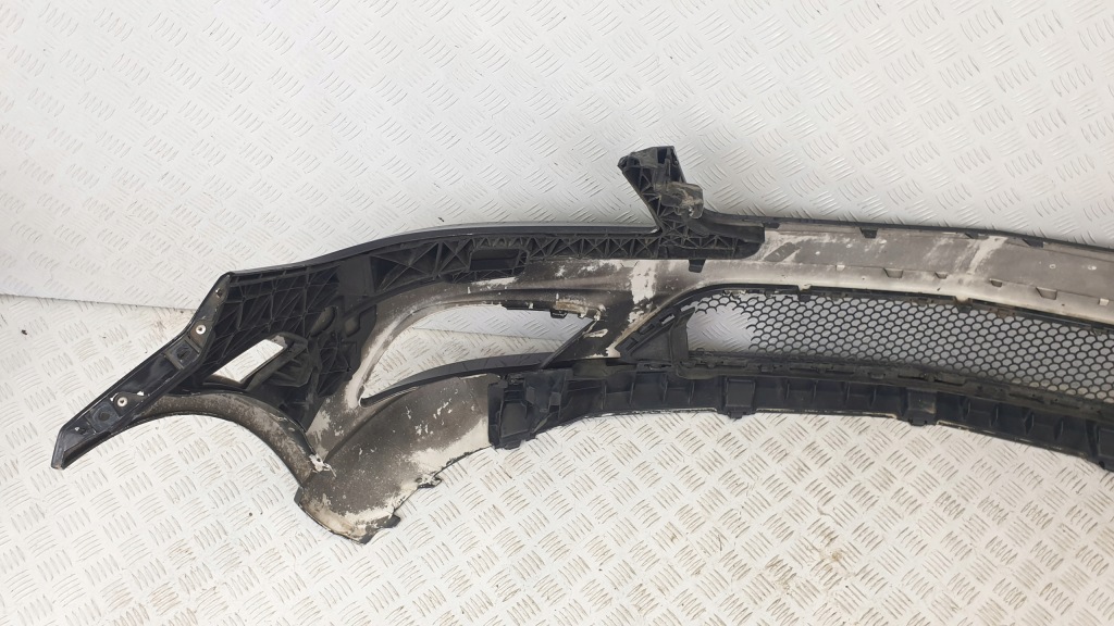 Mercedes c-klasa w204 amg бампер передний америка Оригинал