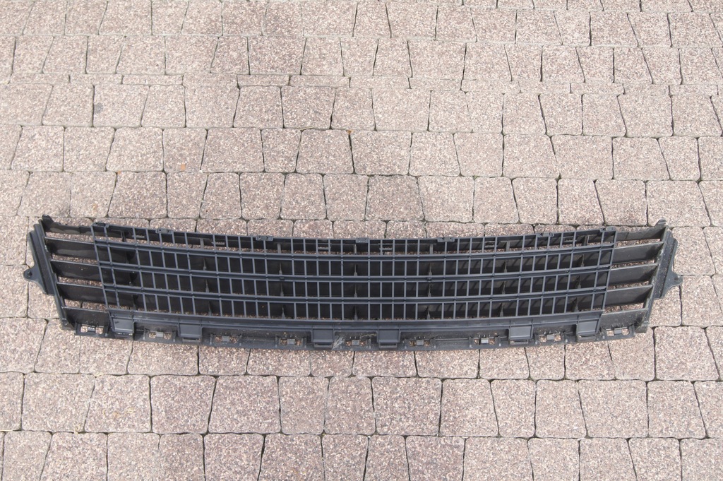 фото №4, Решітка радіатора бампера renault clio iii lift решітка бампера 2009+