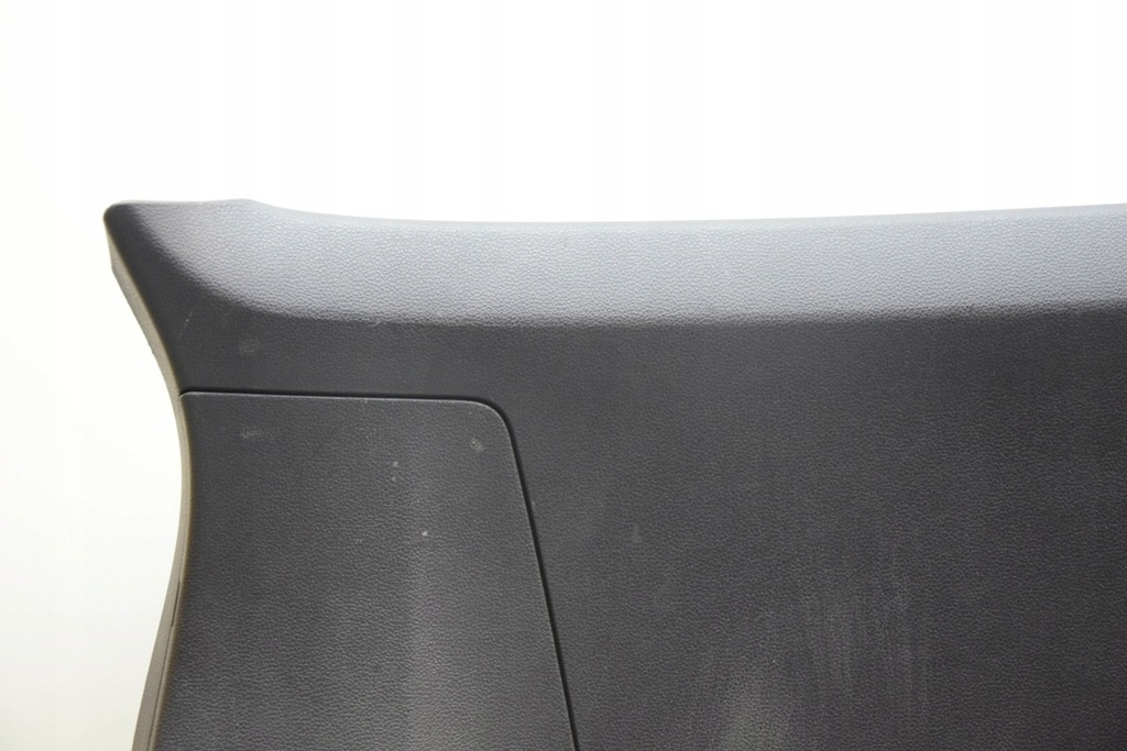 фото №13, Обшивка кришки багажника vw tiguan ad1 5na867658 2.0l дизель 140kw 2017