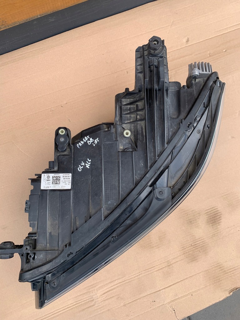 фото №8, Vw passat b8 lift лампа ліва передня full id iq matrix 3g1941081t europa