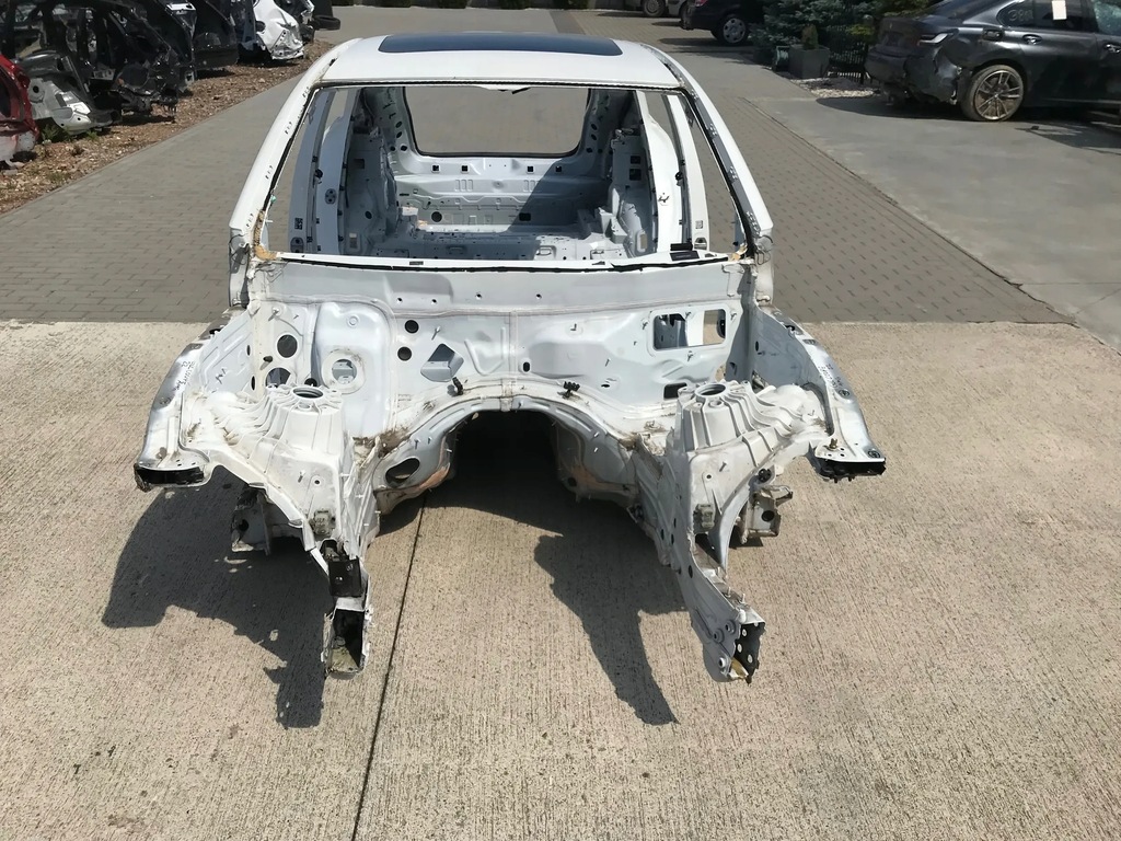 фото №1, Mercedes glc amg coupe 43 c253 w253 2023 четверть лонжерон левый перед