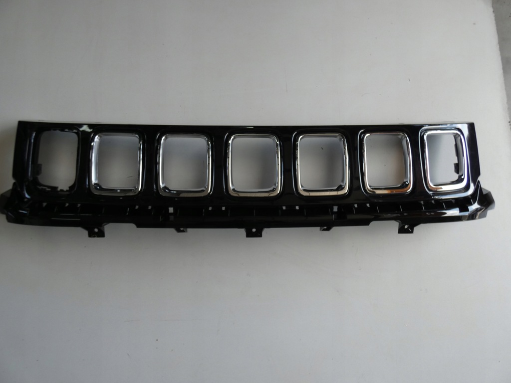 фото №1, Решётка радиатора, решётка радиатора jeep compas