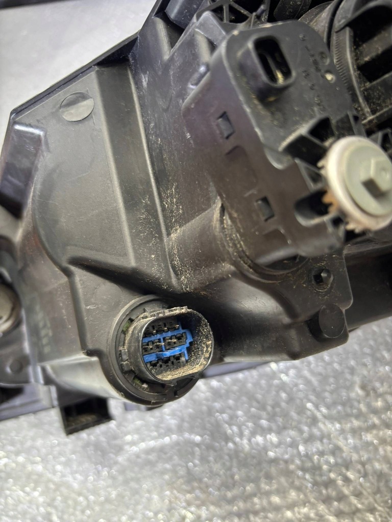 фото №6, Лампа права kia rio iv