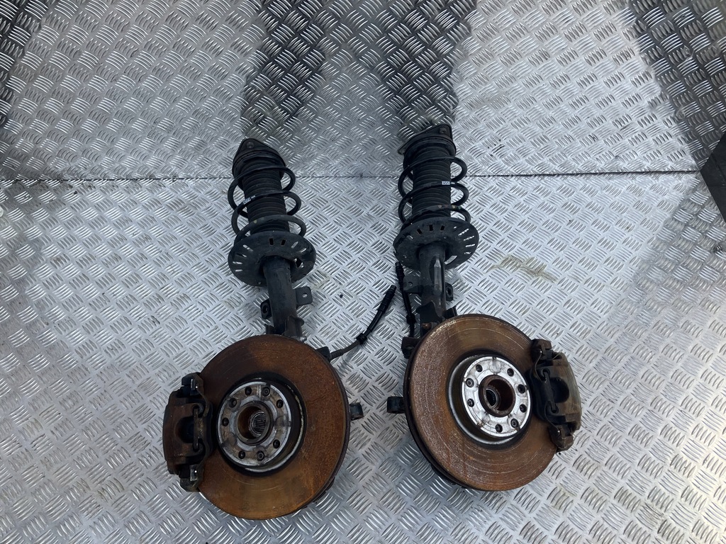 фото №1, Амортизационная стойка поворотный кулак правый grandland x 17- 1.2