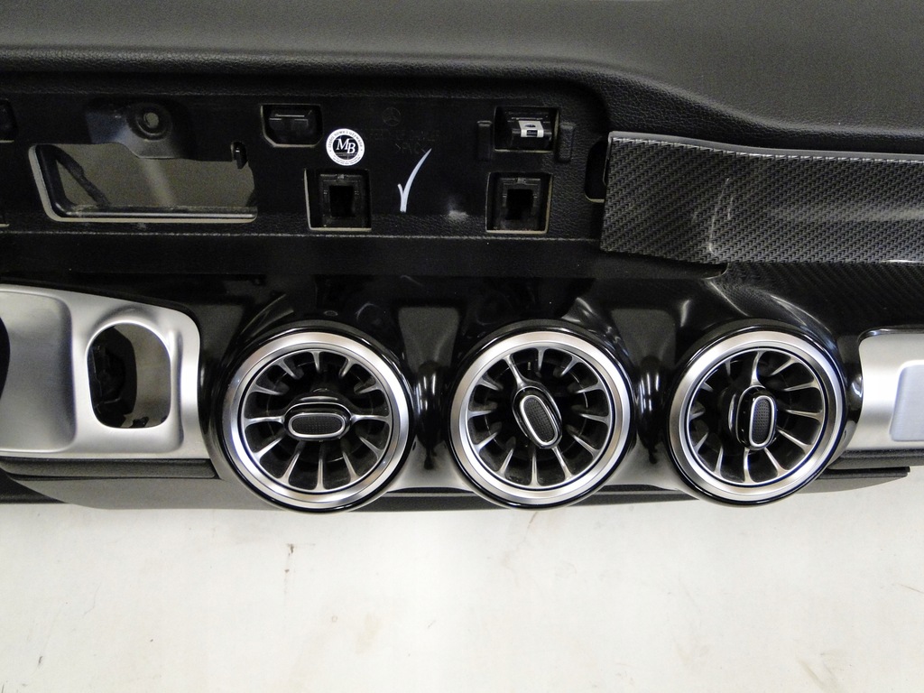 фото №9, Mercedes консоль приборная панель приборная приборная панель glb x247 247 eqb x243 243