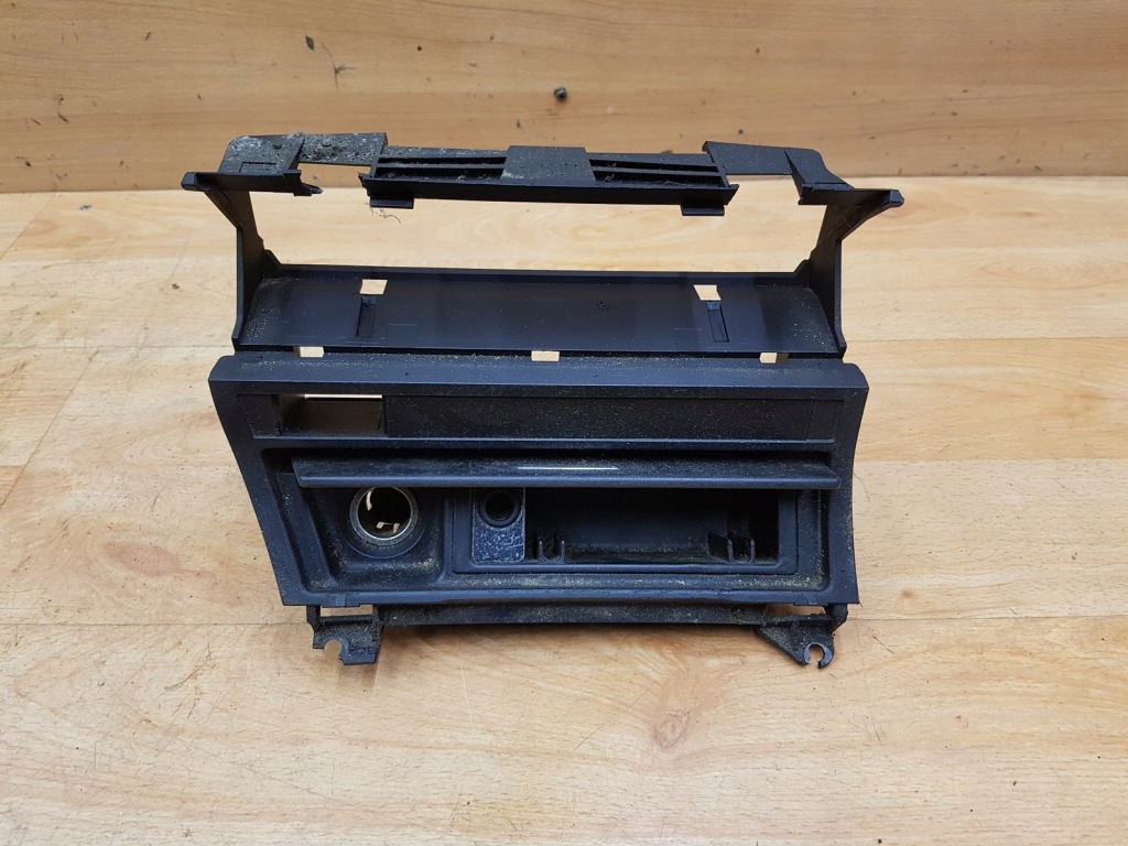 Купити Попільничка bmw e46