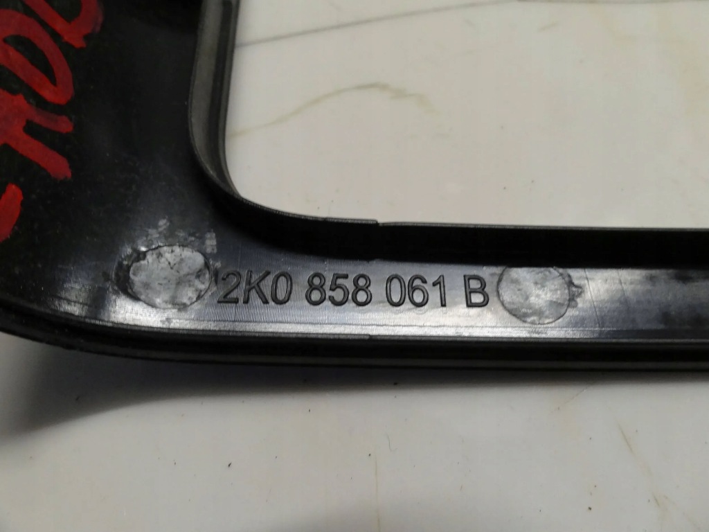 фото №4, Vw caddy maxi iii 2010 рамка корпус радіо 2k0858061b