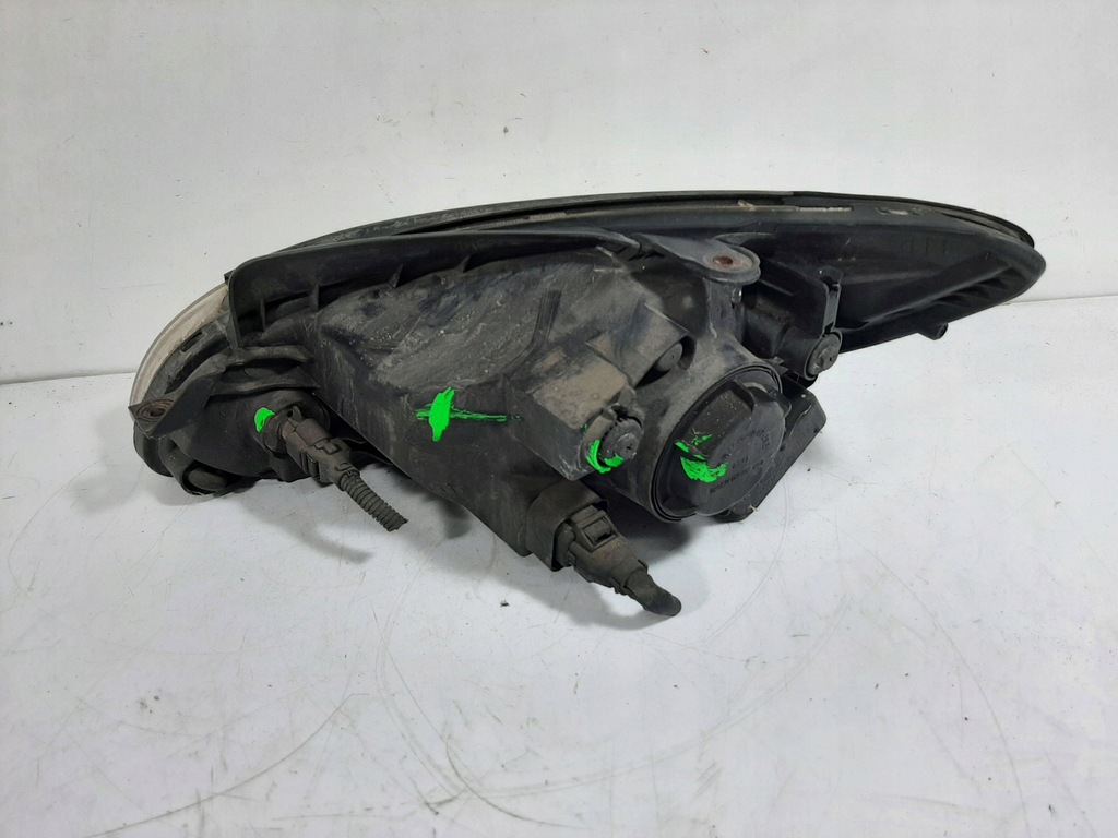 фото №11, Hyundai getz 1.5crdi 06r лампа правый перед 92102-1c500