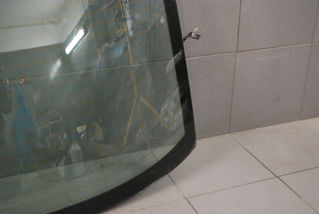 фото №10, Скло задня audi a4 b6 2001r sedan