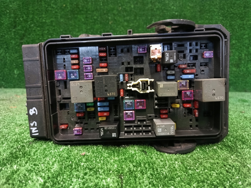 фото №1, Opel insignia b 1.6 cdti коробка предохранителей 39116626