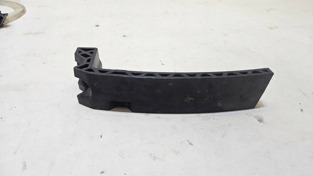 Купити Кронштейн радіатора lamborghini ursus am0806186a