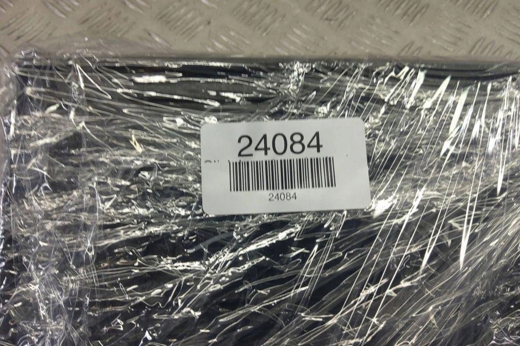 фото №9, Кронштейн аккумулятор nissan navara d22_ 648604ja0a 2.3l дизель 2016