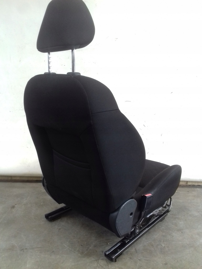 фото №7, Сиденья подогрев левый peugeot 207