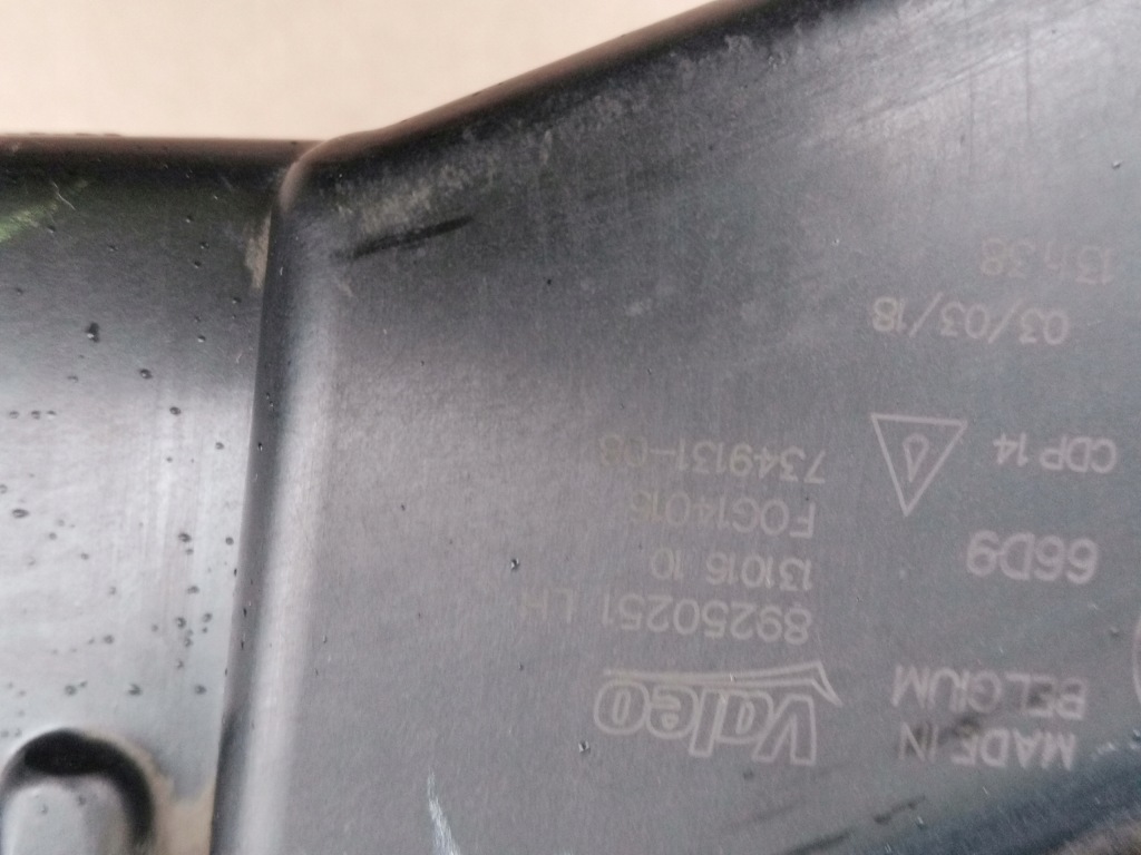 фото №4, Bmw g30, g31, g32 левый противотуманная фара led drl