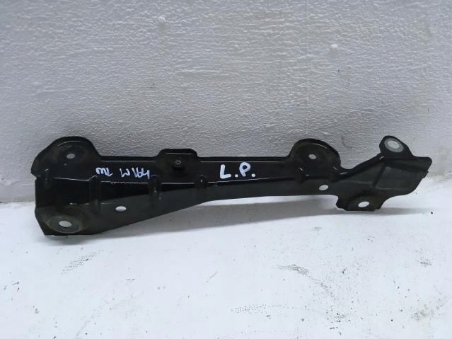 фото №1, Напрямна крила лівий перед mercedes w164