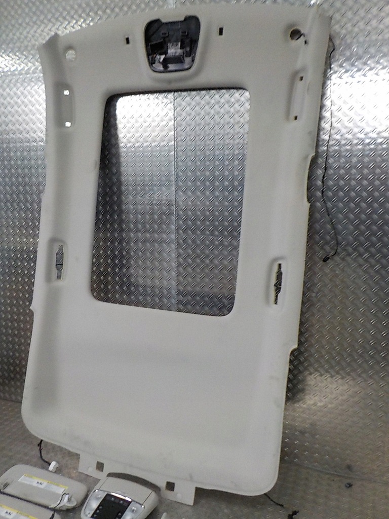 фото №7, Grand cherokee wk2 стеля панорама