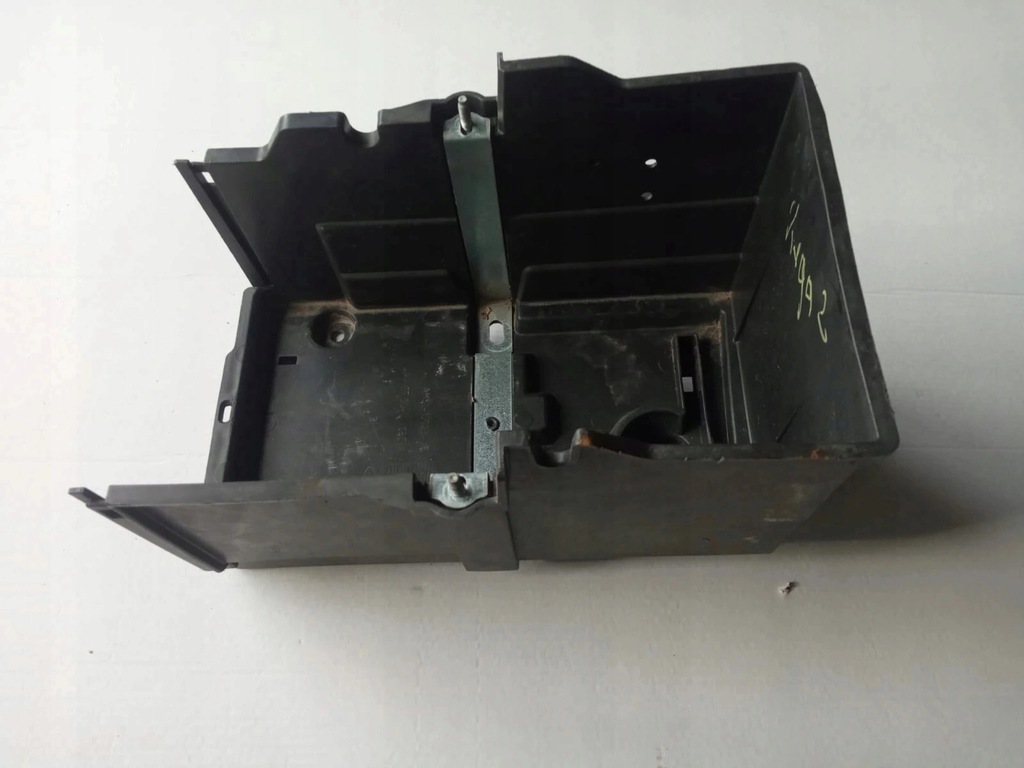 фото №1, Корпус аккумулятор ford kuga mk2 2.0 tdci