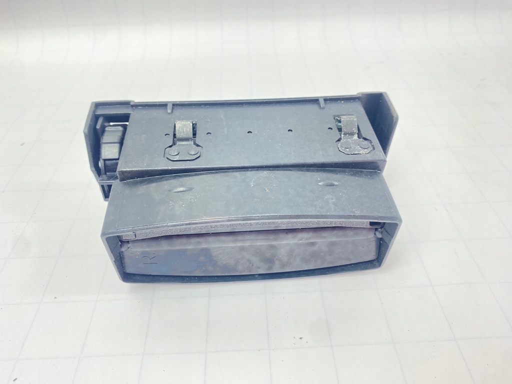 фото №9, Решётка обдув воздуховод правая пассажира w панель консоль mercedes w124 124