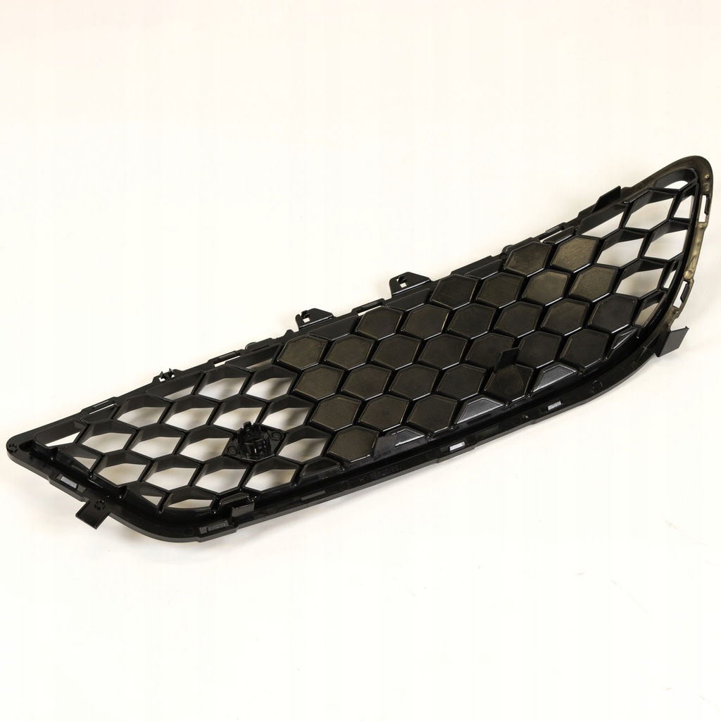 фото №10, Решётка бампера левая alfa romeo giulia