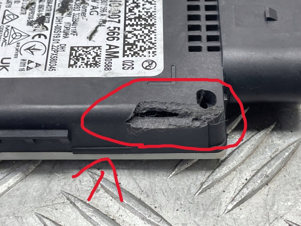 Porsche оригінальний номер 4n0907566am taycan датчик радар асистент мертвого pola Зі Шроту