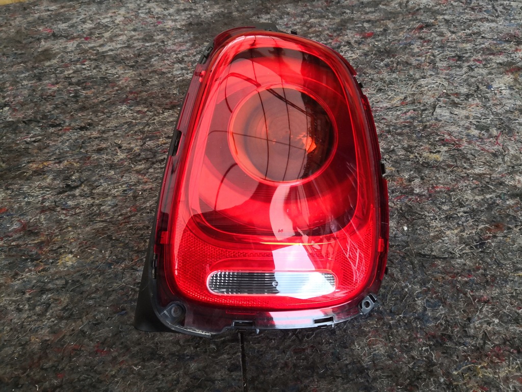 фото №1, Mini cooper f55 f56 правий лампа задня 7297414