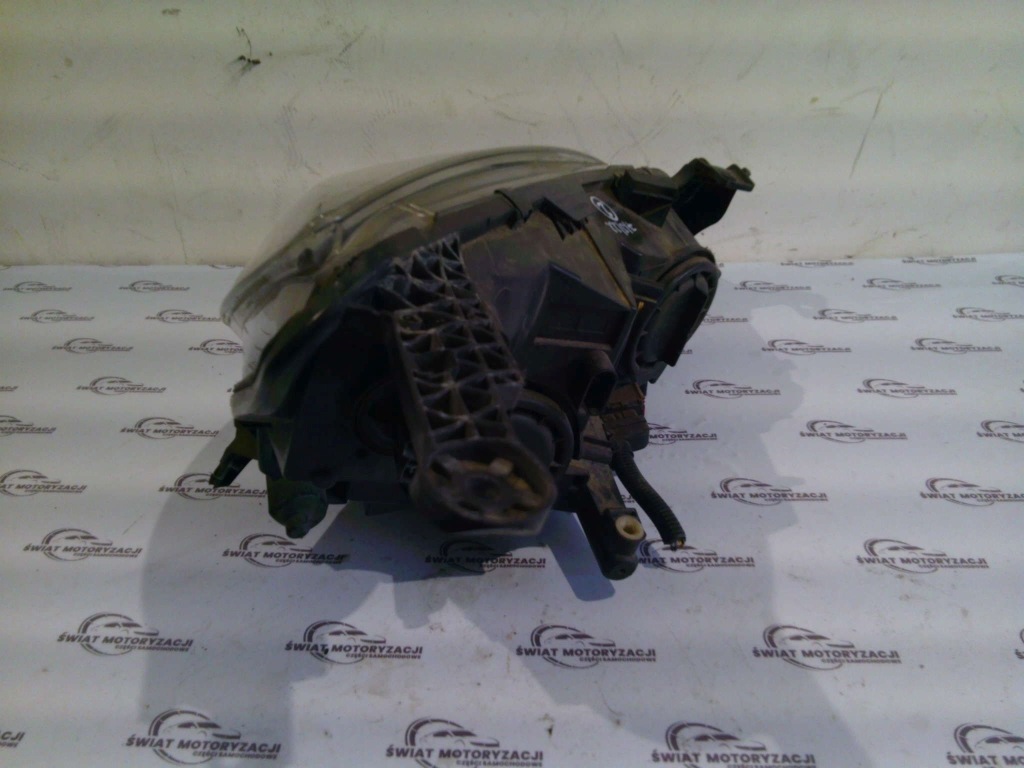 Astra j gtc 13r лампа левая перед 13281282 anglik Недорого