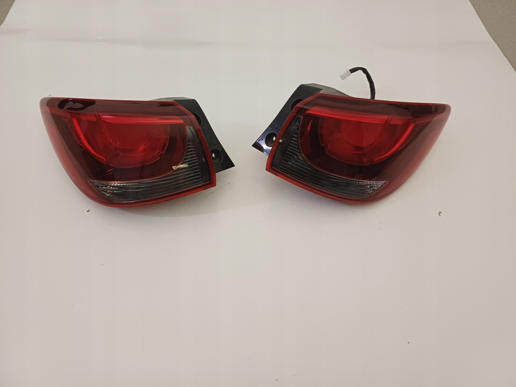 фото №1, Лампа задняя левая lub правая mazda 2 dj 2014-2021