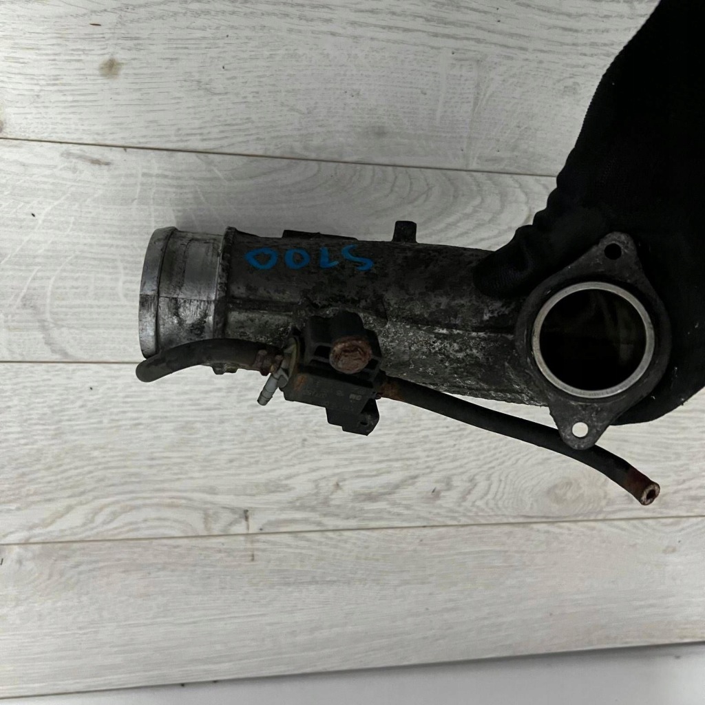 Corsa d opc 1.6 turbo воздухозаборник труба впускной шланг gm55559299 в Украине