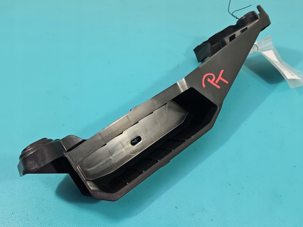 Купить Защита кронштейн дверь обшивка правый задний  mokka b 2020 - 9835148680