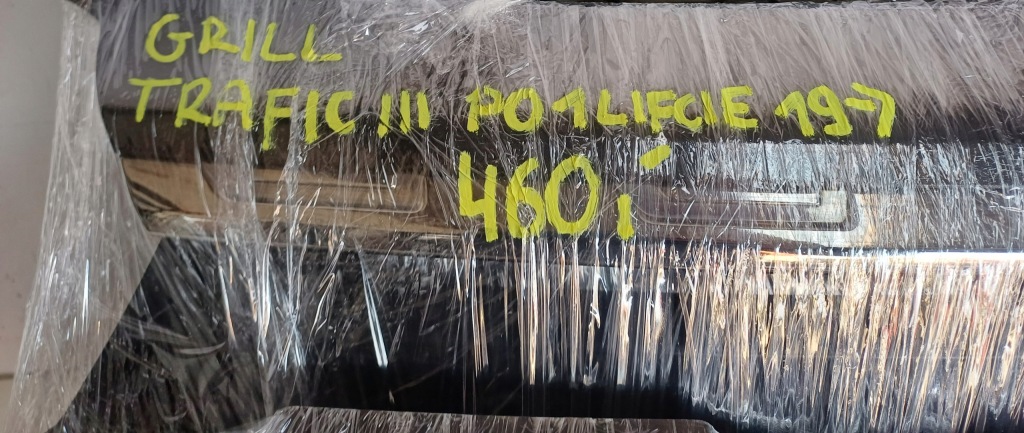 Решётка радиатора решётка радиатора бампера перед renault trafic iii 3 po pierwszym рестайлинг 19- Киев