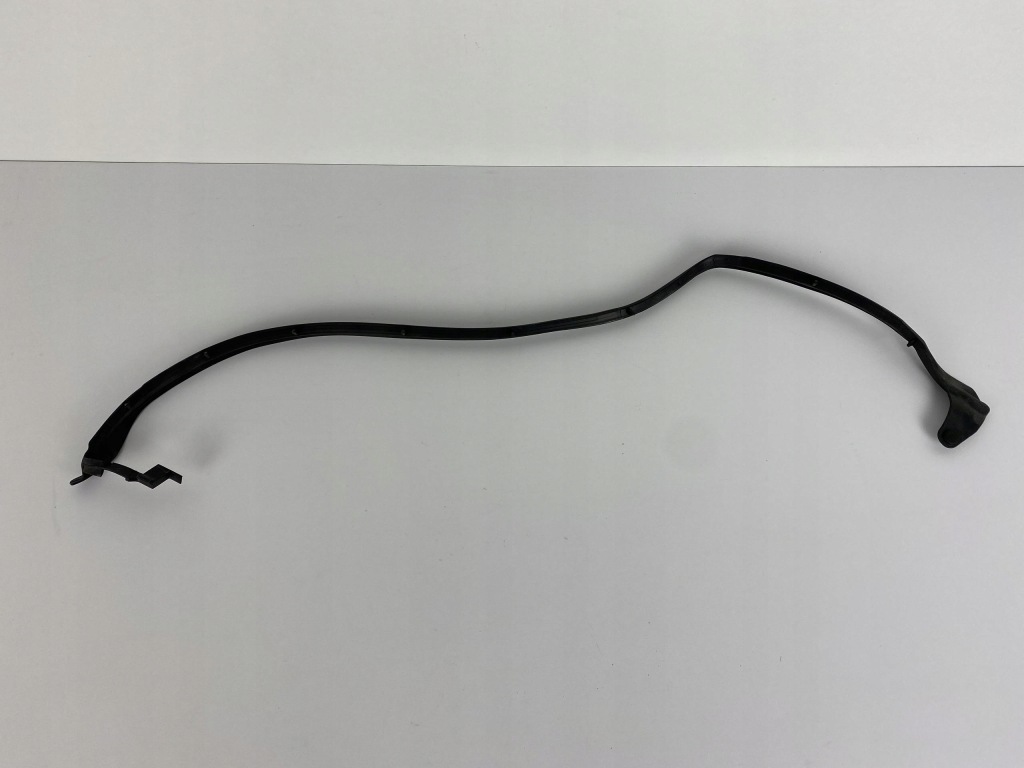 Купити Lexus lbx прокладка двері правий задній 2023-