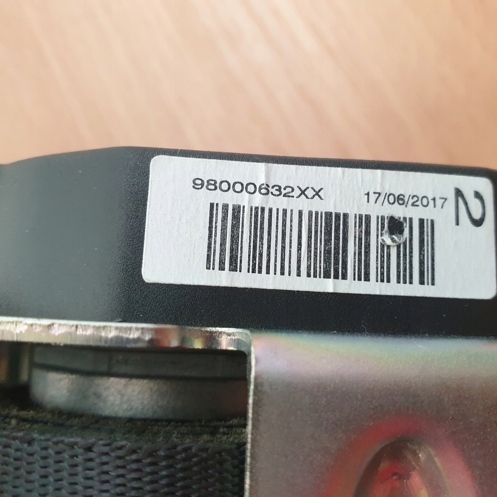 фото №13, Pas безопасности клипса поперечина задняя citroen ds5