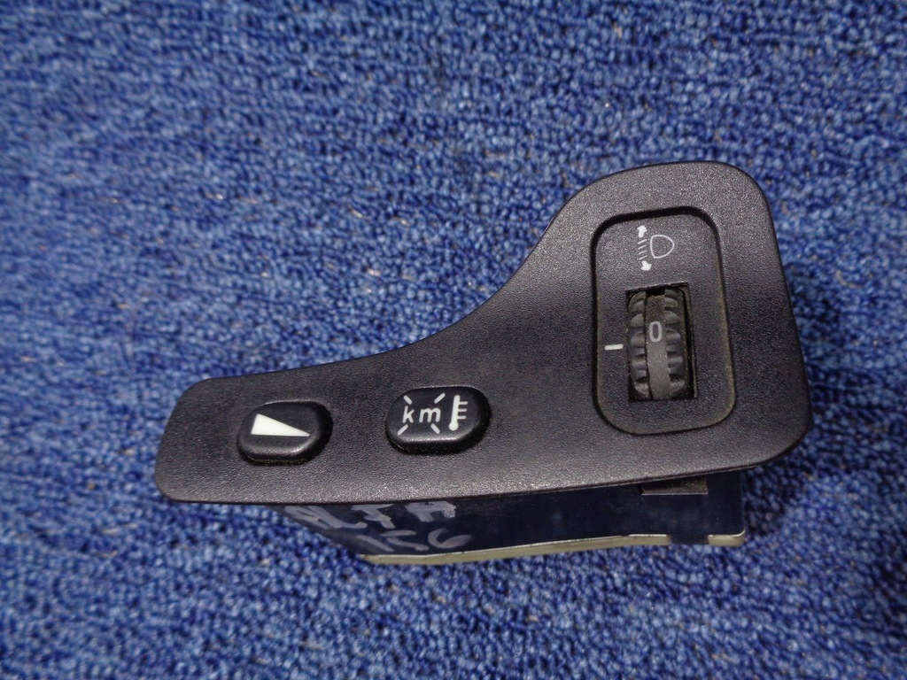 фото №1, Перемикач світла 156016309 alfa romeo 156