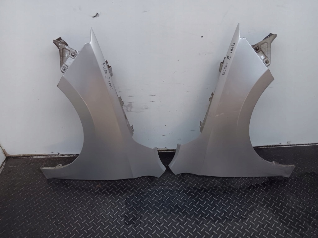 фото №1, Крила лівий i правий перед seat toledo iv/skoda rapid la7w