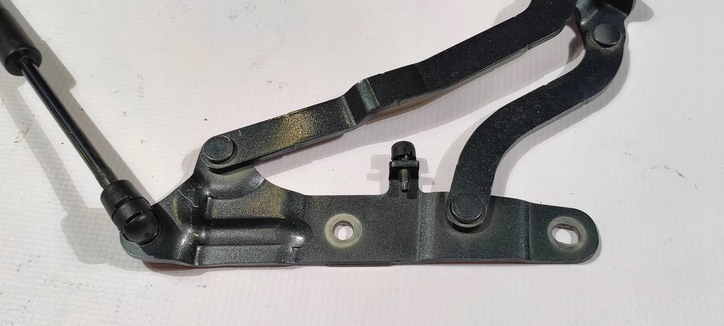 фото №7, Петля привод крышки багажника левый chevrolet camaro 2016-