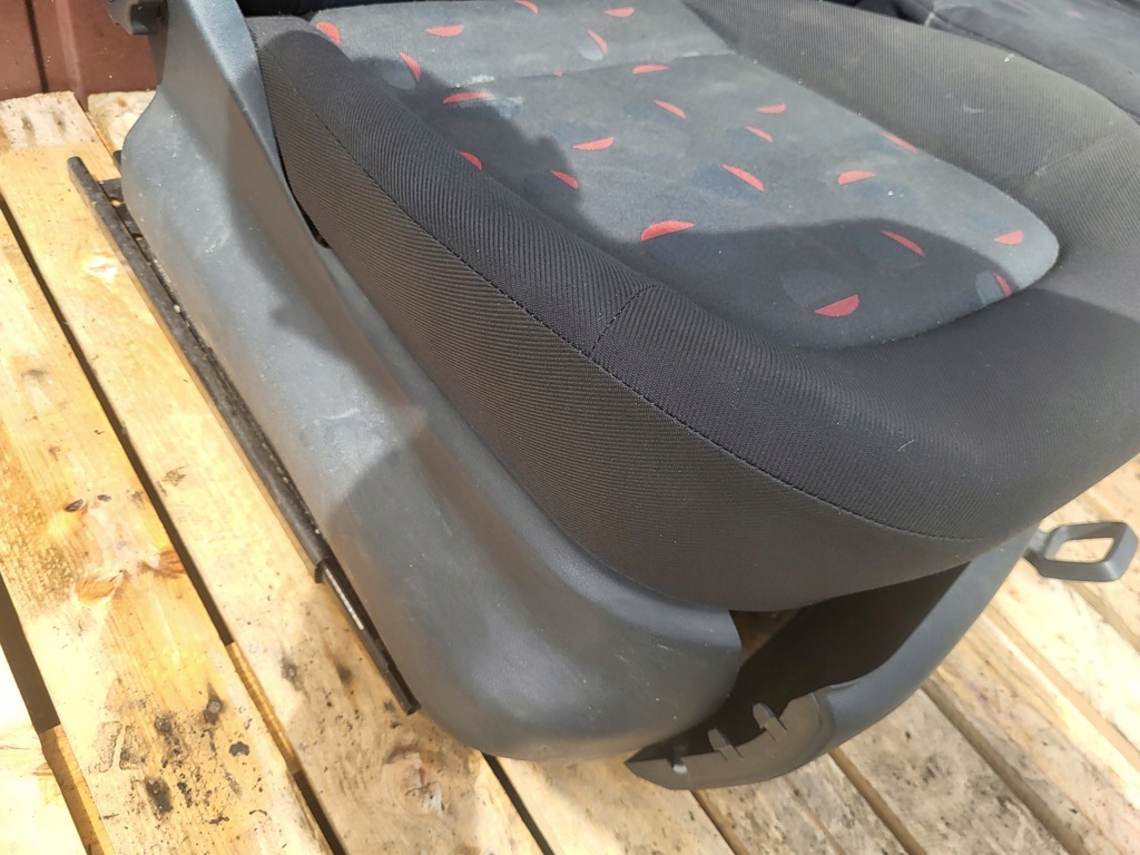 фото №12, Сиденья skoda fabia i hb 5d