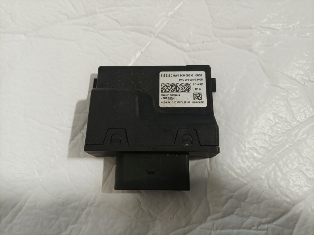фото №1, Audi a4 b9 блок управления насоса топлива 8w0906093g