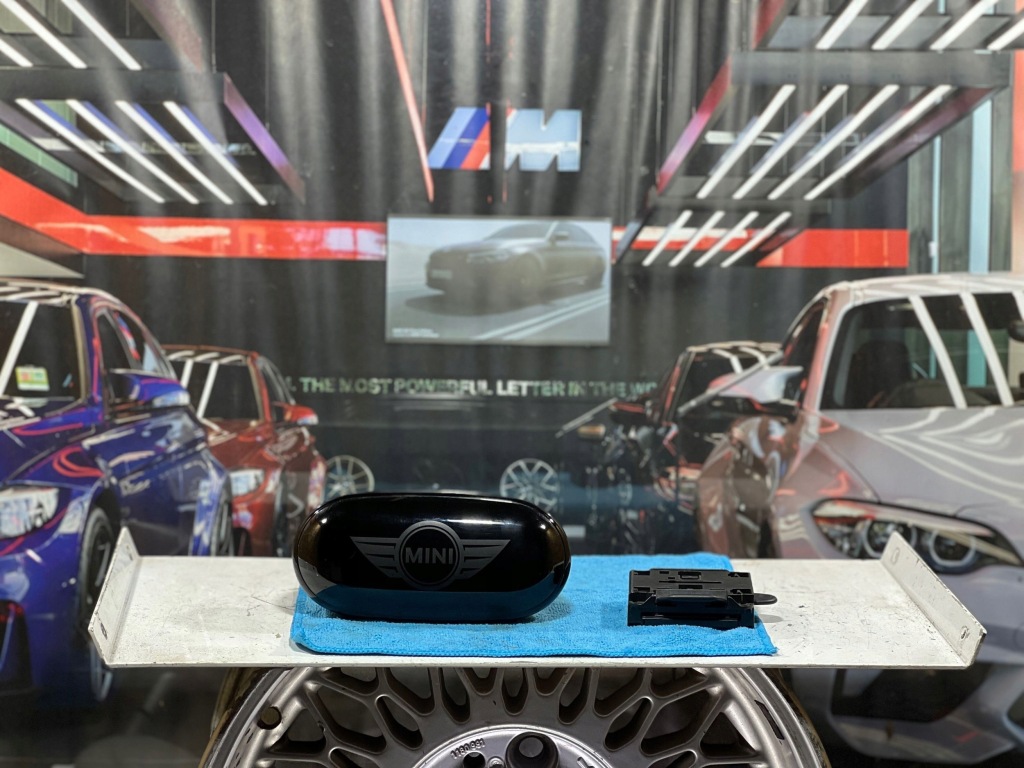 Купить Mini cooper r60 r61 бардачок на накладки на фары держатель 9812760 9809203