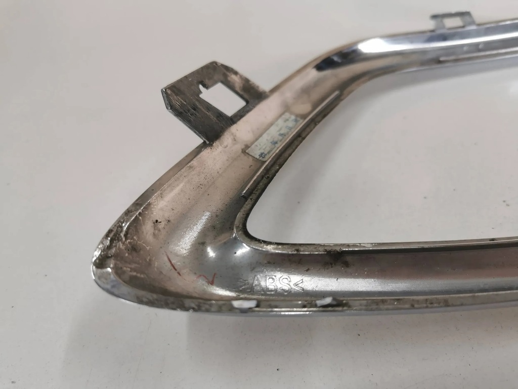 фото №13, Хром решётки бампера renault captur i przed lift правый i левый 883.