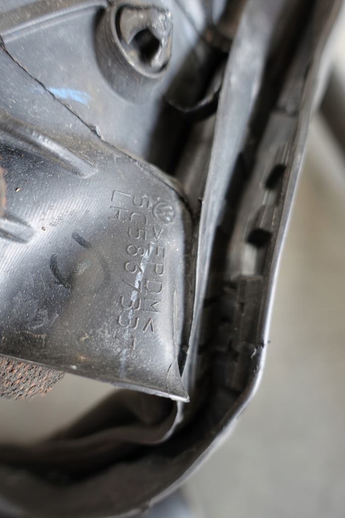 фото №5, Vw beetle 5c прокладка кузовная дверь левая