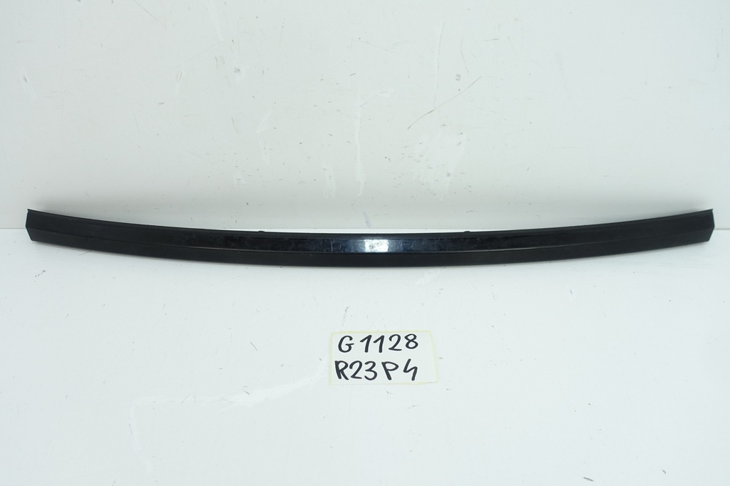 фото №1, Kia sportage v 2021- молдинг накладка кришки багажника 87312-r2000