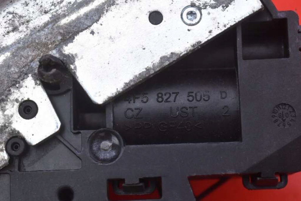 фото №9, Замок крышки задняя багажника 4f5827505d vw passat cc 08-12