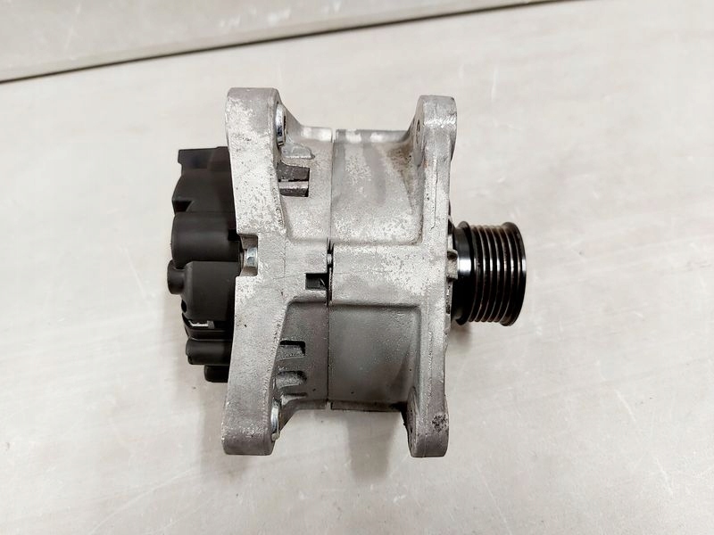 фото №8, Renault clio 3 iii 1.5 dci генератор stx100561